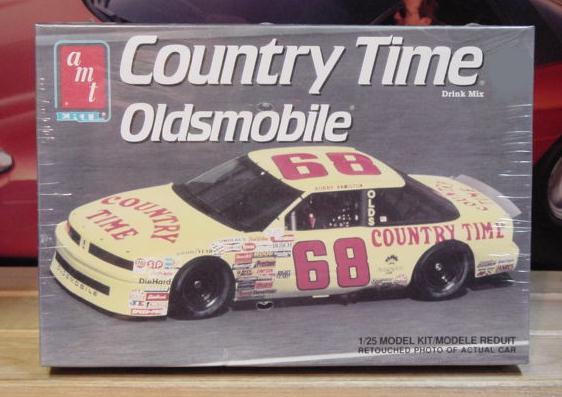 #68 Country Time Bobby Hamilton 1992 AMT Kit Sealed